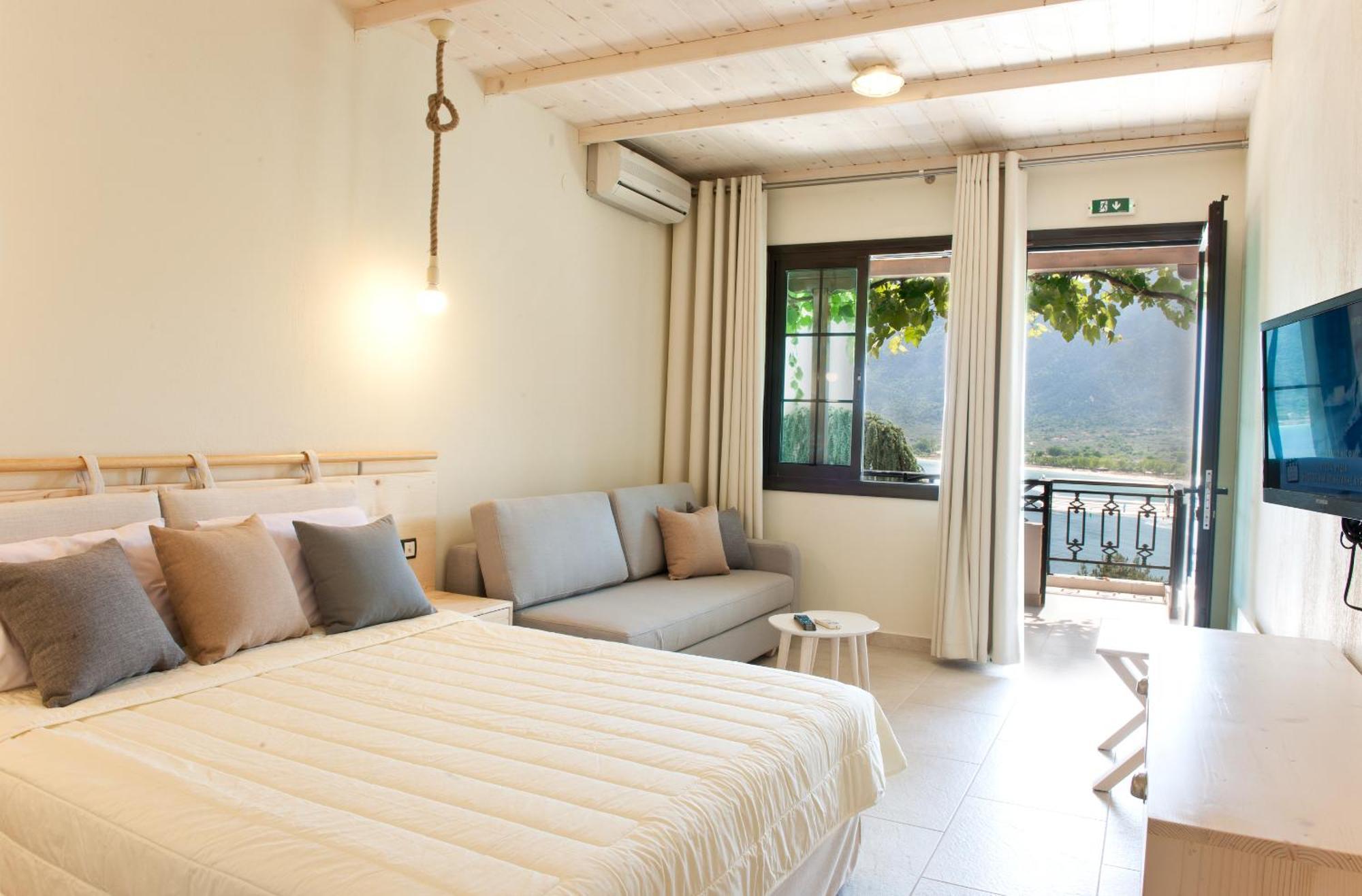 Island View Villa Golden Beach  Экстерьер фото